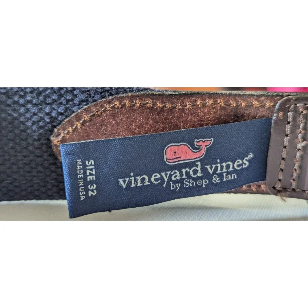 Vineyard Vines Men’s 32 Light Green Whale Print Blue Belt Brown Leather Brass